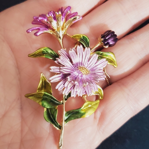 Silver purple tan 3d flower brooch pendant gold green STUNNING NEW enamel - Picture 12 of 12